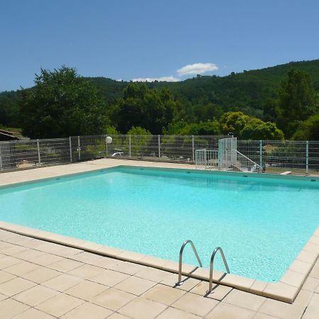 Mazet De Vacances Dans Le Domaine De L'Espai Saint-Martin-de-Bromes Exterior photo